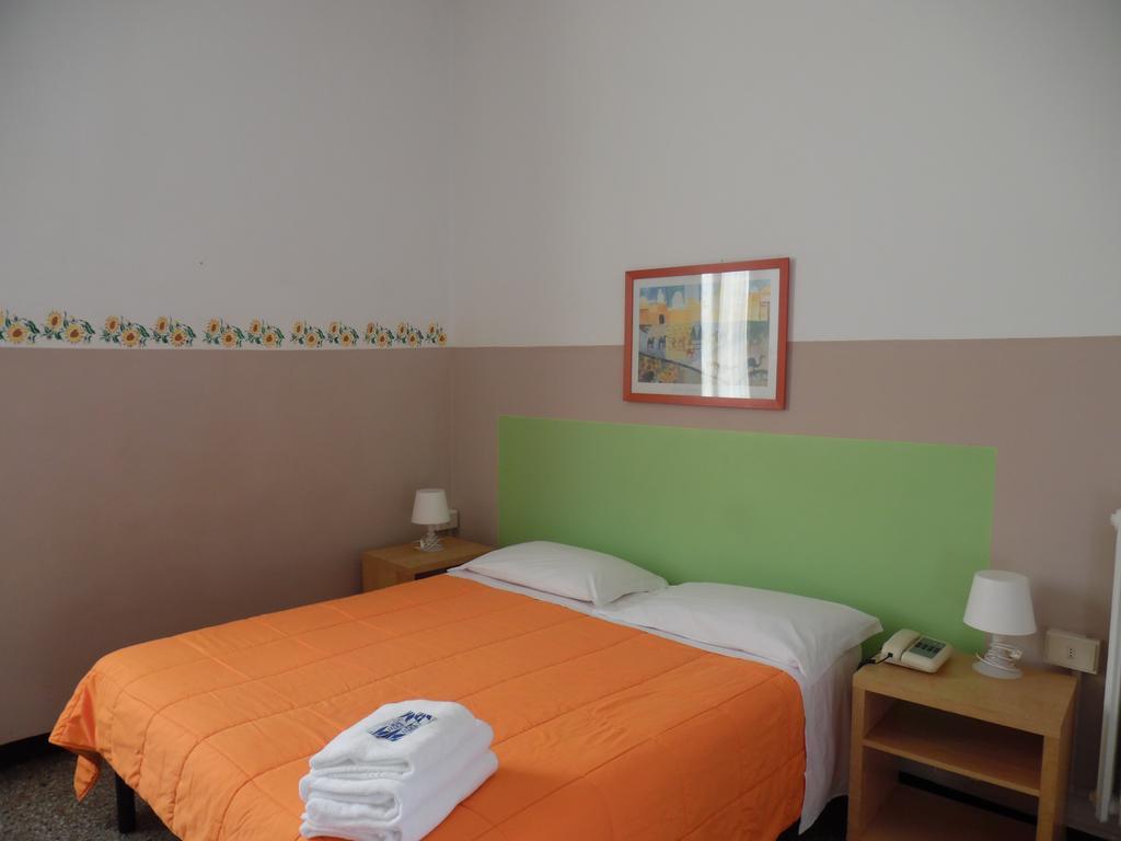 Hotel Bel Sito Genoa Exterior photo